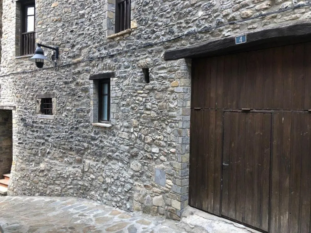La Fresona ,Gombren Villa
